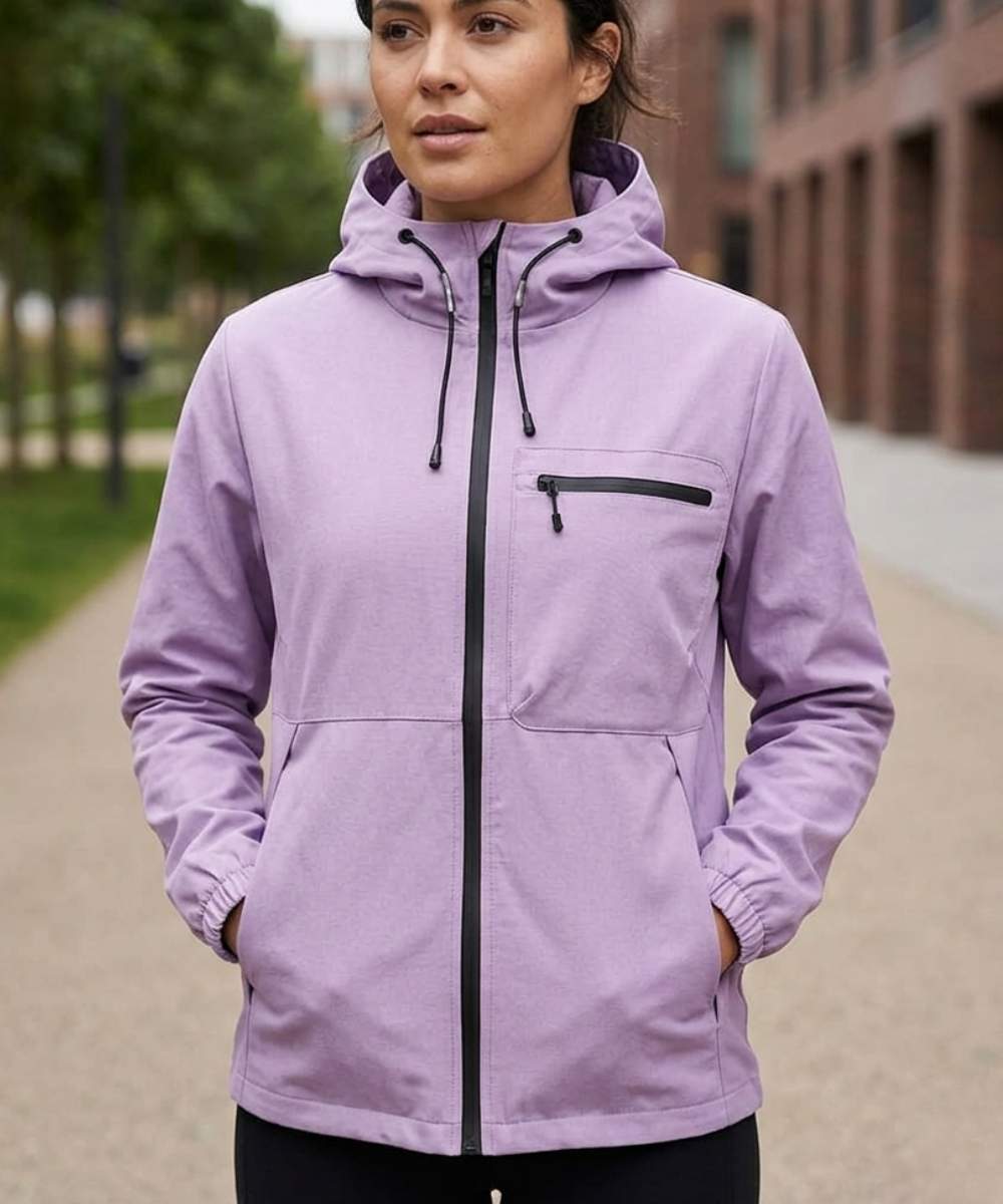 Chaqueta casual con capota impermeable dama